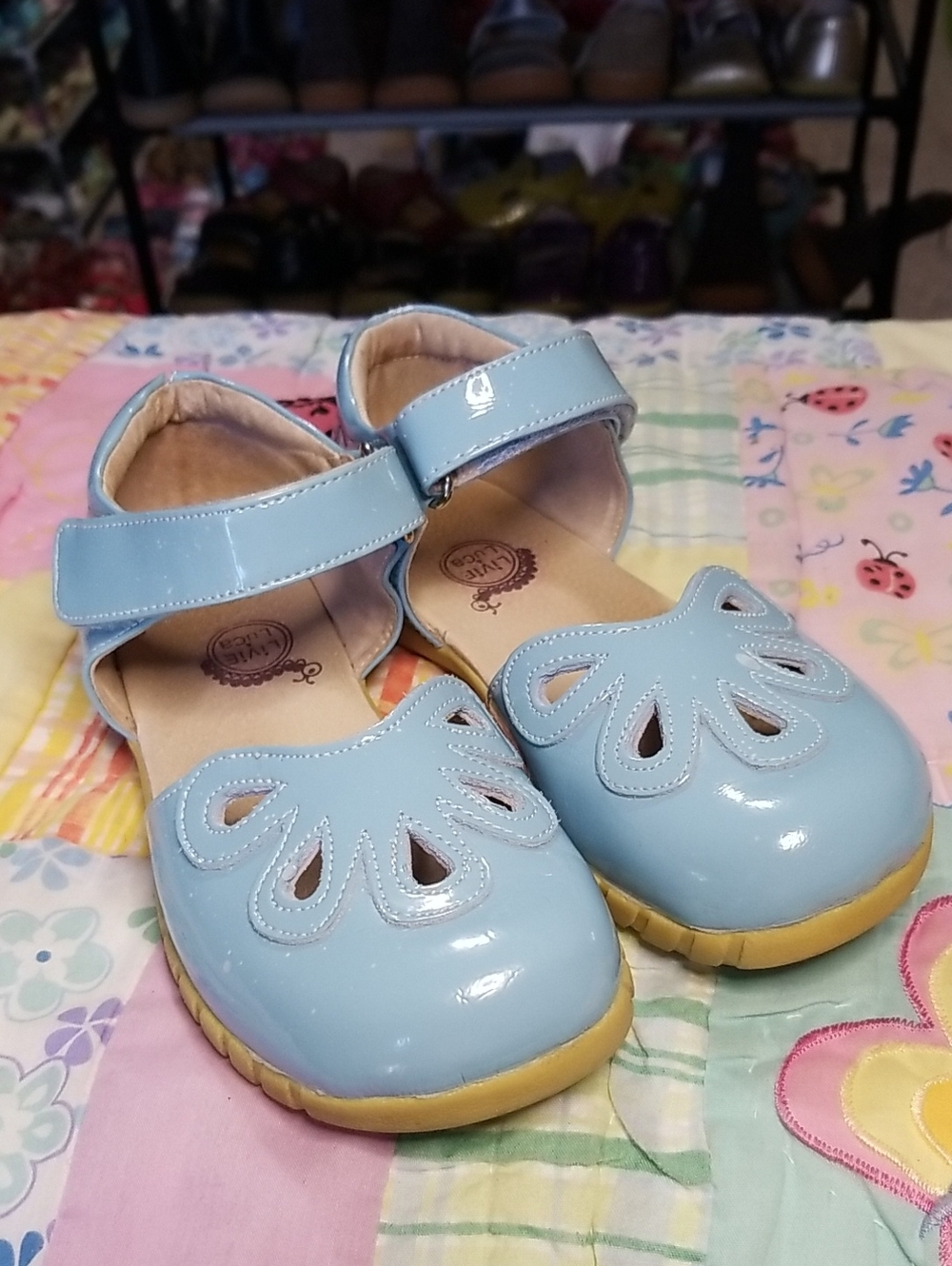 Livie & Luca Light Blue Patent Leather  Petals Mary Jane Shoes Wavy Sole Size 12